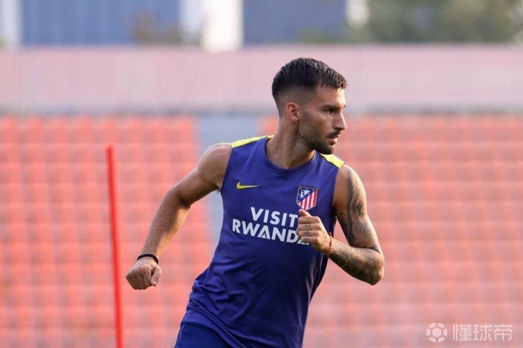 手术采用腹, 顺利完成, sg