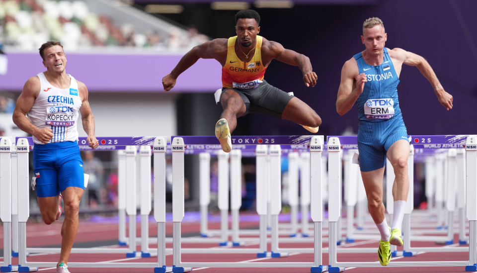 bt, 新华社记者 bt, 新华社记者