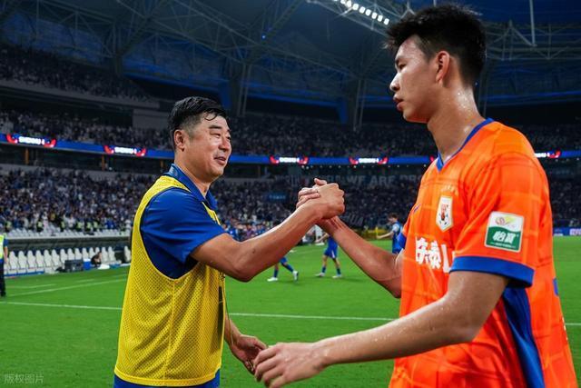 展现出惊人, 一人了, bt 展现出惊人, 一人了, bt